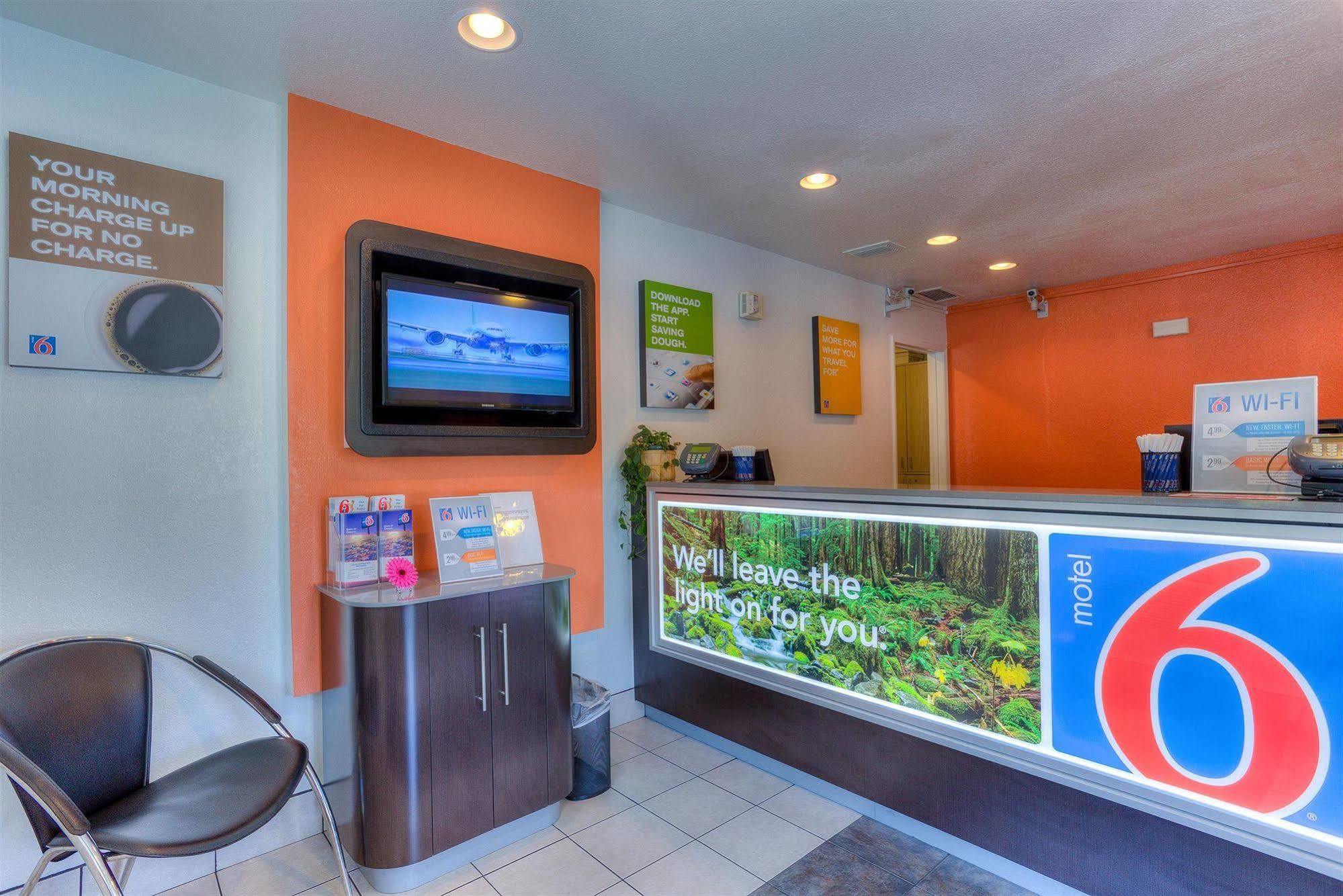 Motel 6-Tigard, Or - Portland South - Lake Oswego Exterior foto